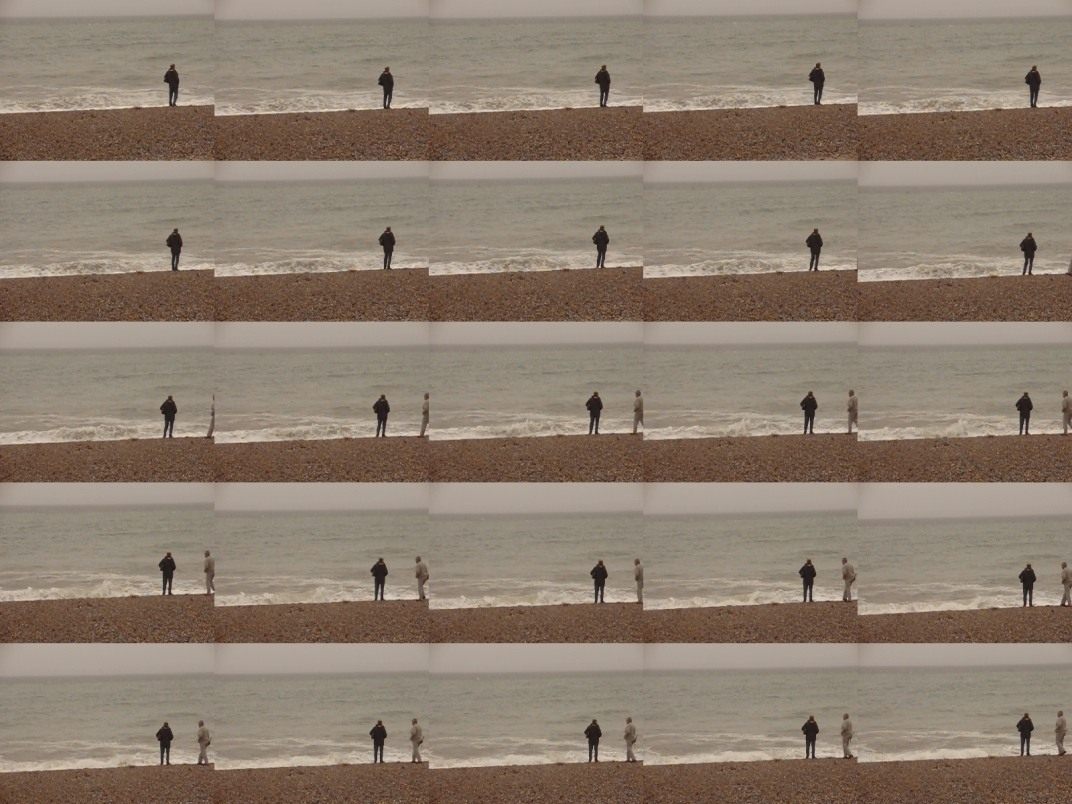      TO CLOSE:  Click on picture.
     TO RESIZE: Click while pressing shift/ctrl
          OR    Drag mouse downwards or upwards
          OR    Use mouse wheel
     NEXT/PREV IMAGE: Drag mouse left/right